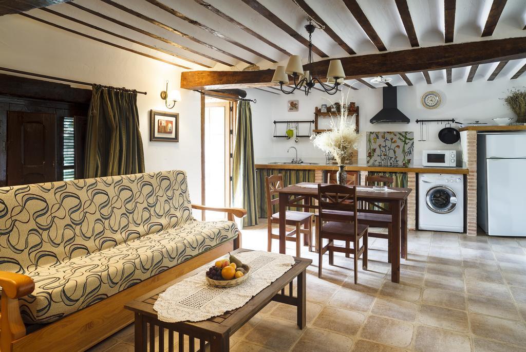 La Casa Del Tio Venancio Guest House Caracenilla Room photo