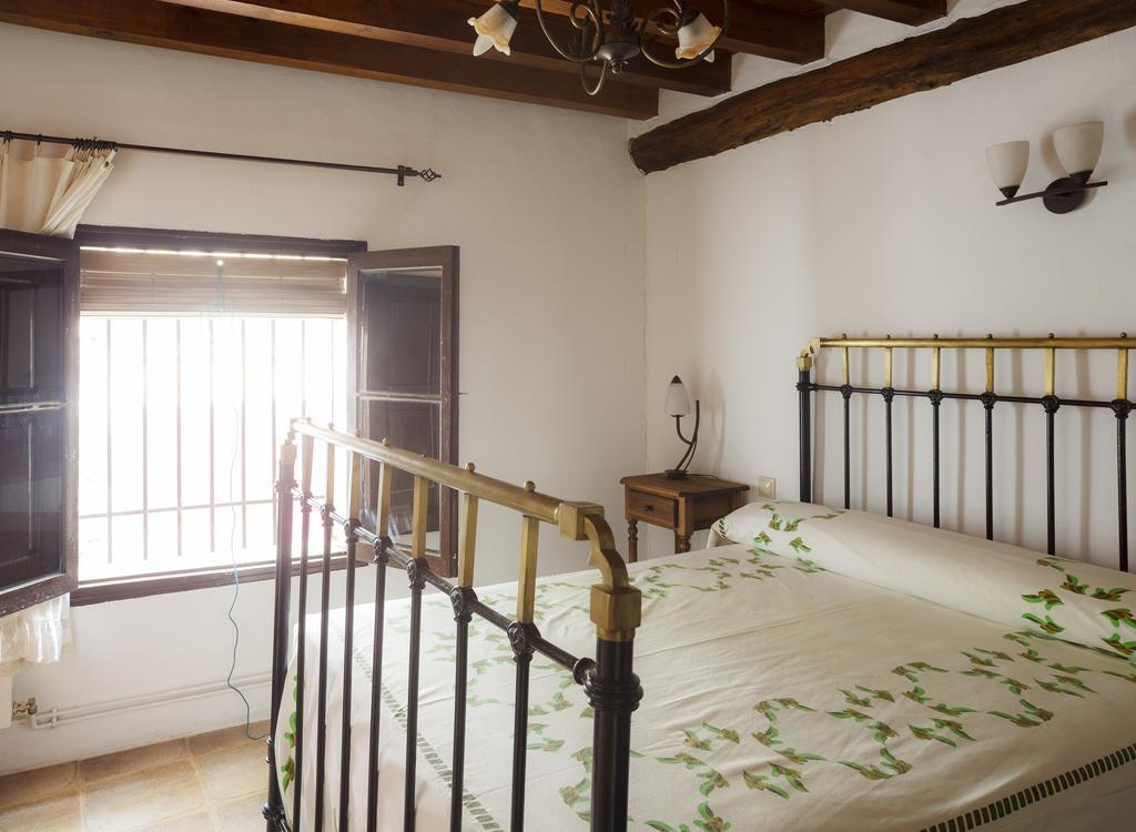 La Casa Del Tio Venancio Guest House Caracenilla Room photo